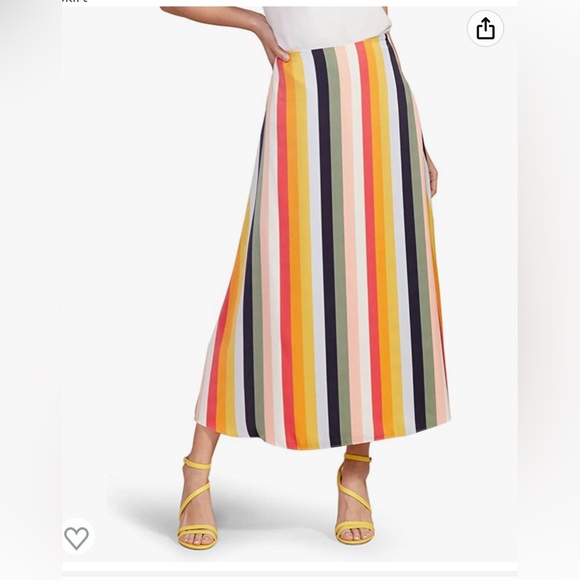 cupcakes & cashmere Dresses & Skirts - Cupcakes and cashmere brand maxi skirt